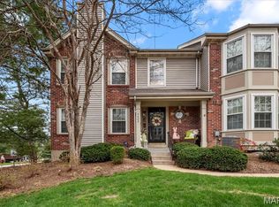 5400 Kenrick Parke Dr, Saint Louis, MO 63119