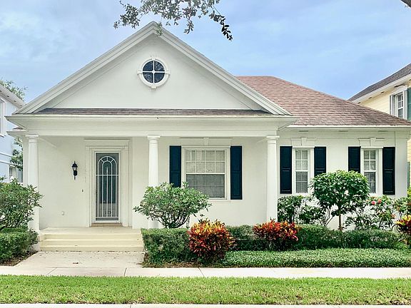 2nd image of 125 Date Palm Dr