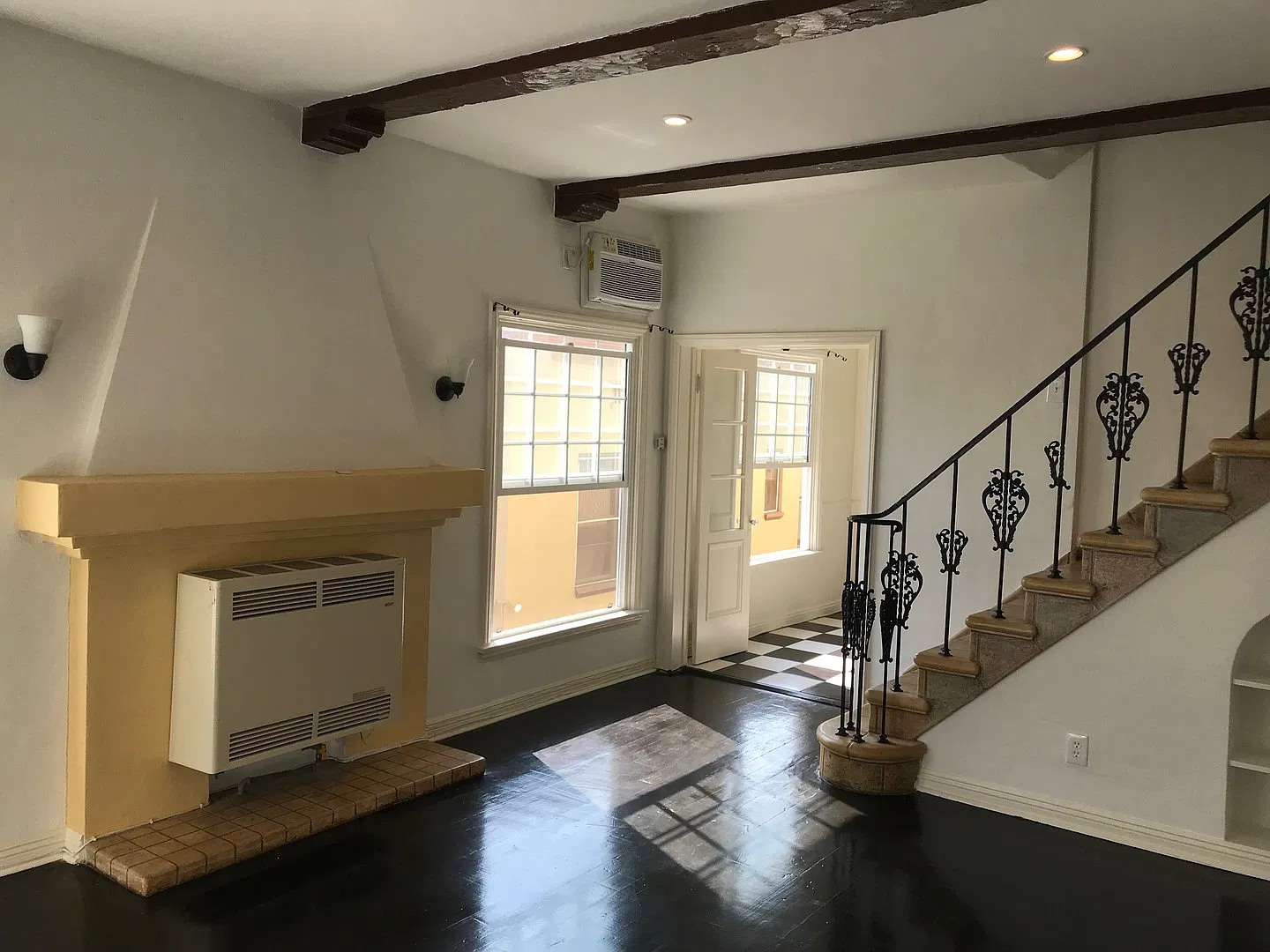 2 bed, 1078 sqft, $3,000 — Photo 2