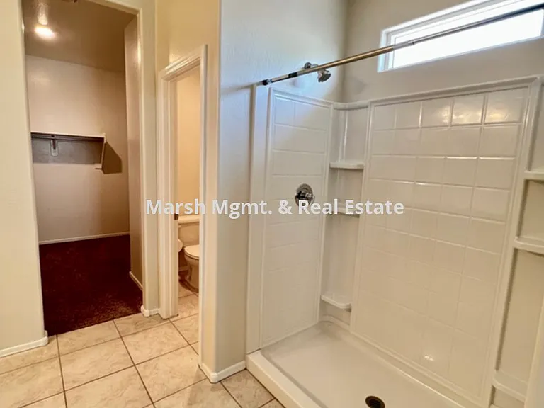 2119 S 46th St — Photo 20