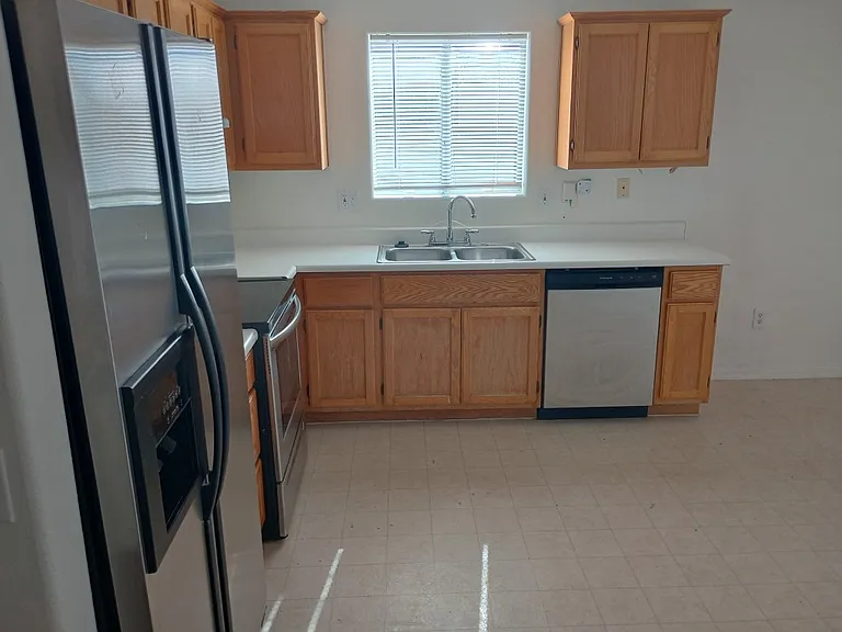 12337 W Lobo Dr — Photo 8
