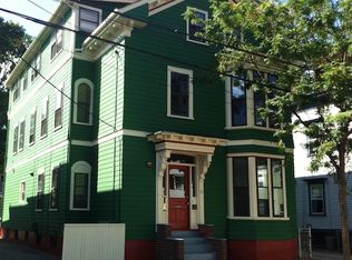32 Wood St APT 2, Providence, RI 02909