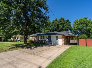 1020 Lowell Rd, Springdale, AR 72764