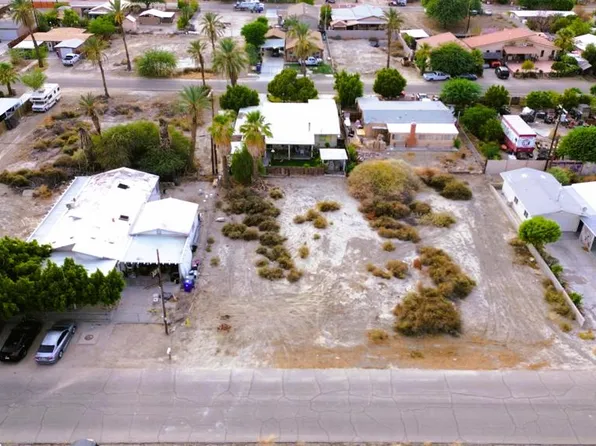 3865 Palm Dr, Thermal, CA 92274