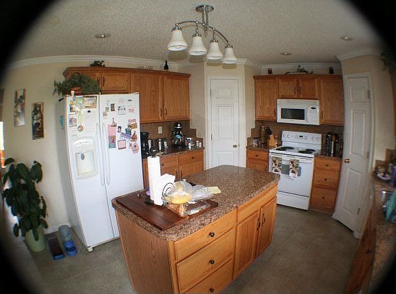 3rd image of 33 Leidel Dr