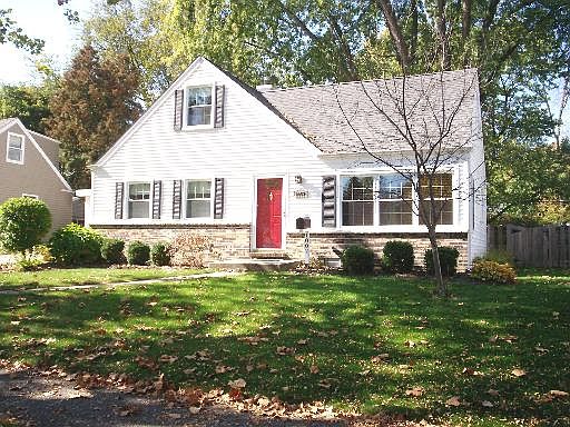 1st image of 1002 N Haddow Ave