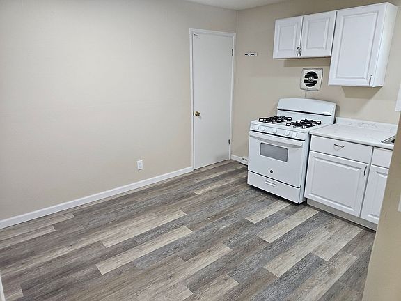 5th image of 11852 Criterion Ave