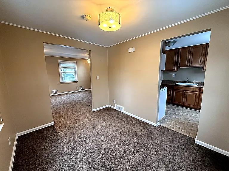 73 Horton Ave #2 — Photo 10