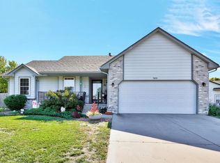 5601 Shadowridge St, Wichita, KS 67220