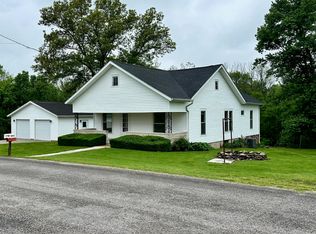 891 Mount Pleasant Rd, Bedford, IN 47421