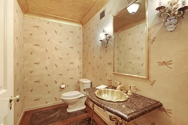 Sold by Corcoran | media 23