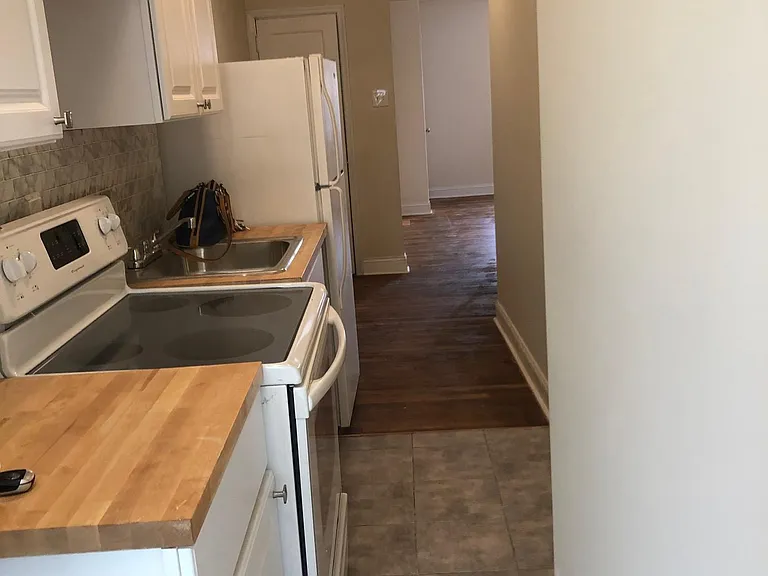 3115 W 10th St #2 — Photo 1