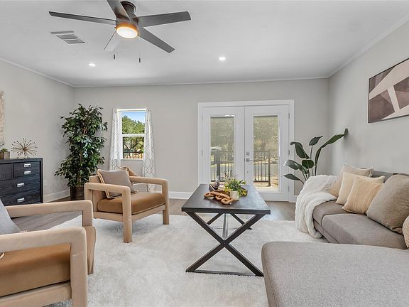 2nd image of 8007 Colony Loop Dr