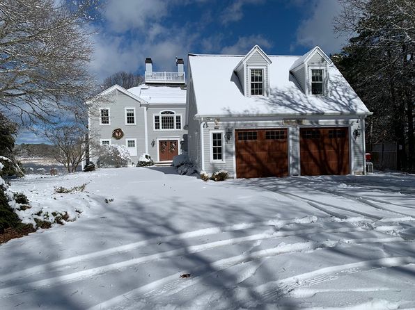 20 Stanley Pl, Barnstable, MA 02630