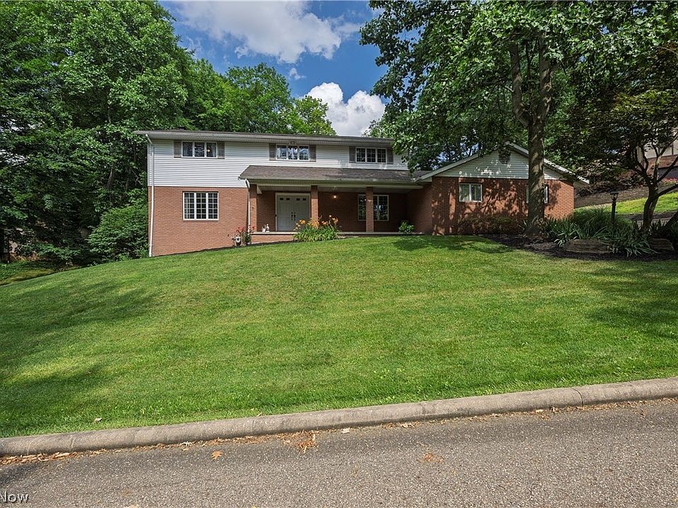 1st image of 2300 Beechwood Dr NW