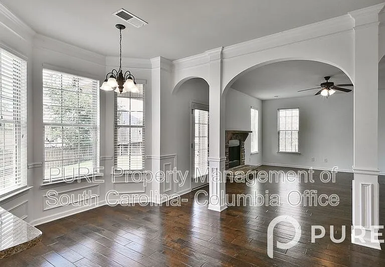522 Moulton Way — Photo 12