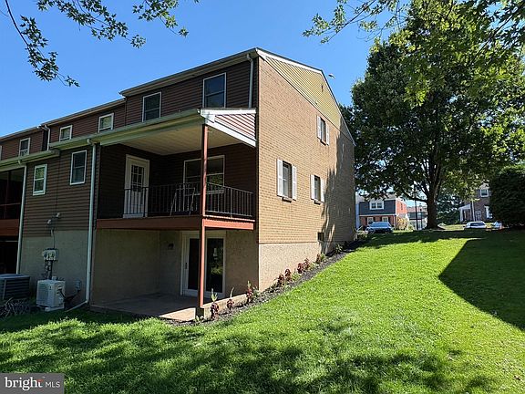 2nd image of 30 Valley Dr