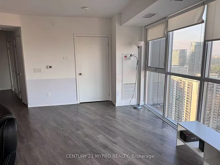 159 Wellesley St E #3403 — Photo 11