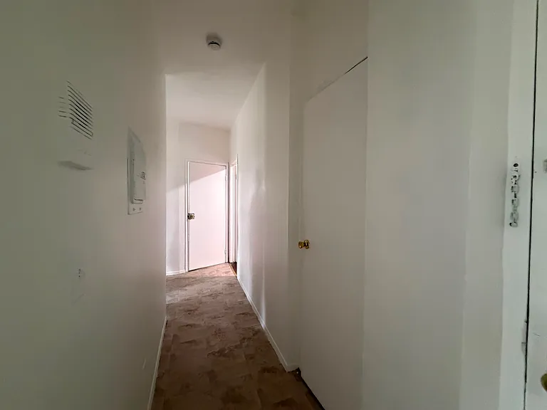 33 Storms Ave #33E — Photo 6