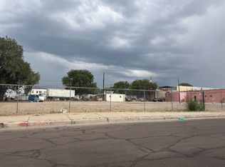 128 Rhode Island St NE, Albuquerque, NM 87108