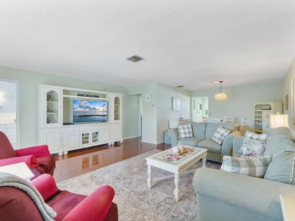 2015 S Seacrest Boulevard #C, Boynton Beach, FL 33435
