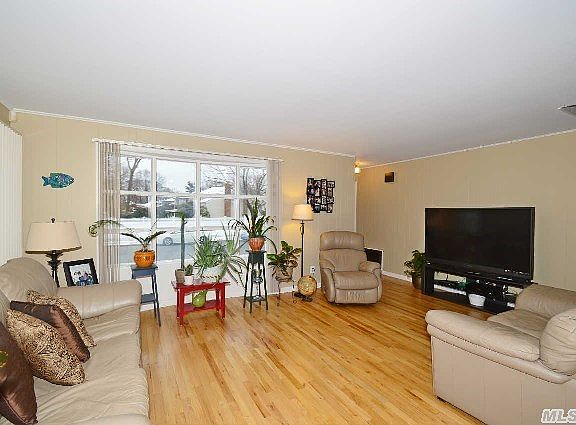 4th image of 1674 Cherrywood Pl