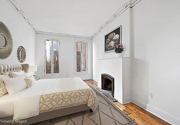 5th image of 109 Lexington Ave