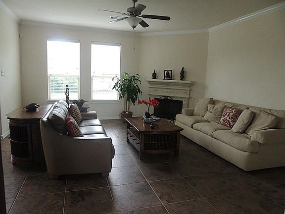 5th image of 6303 Evanmill Ln