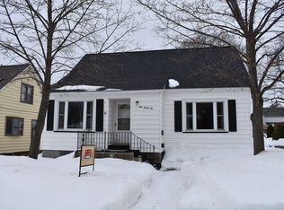 1022 High St, Marquette, MI 49855