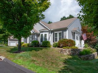 9 Saddle Rdg #9, Canton, CT 06019