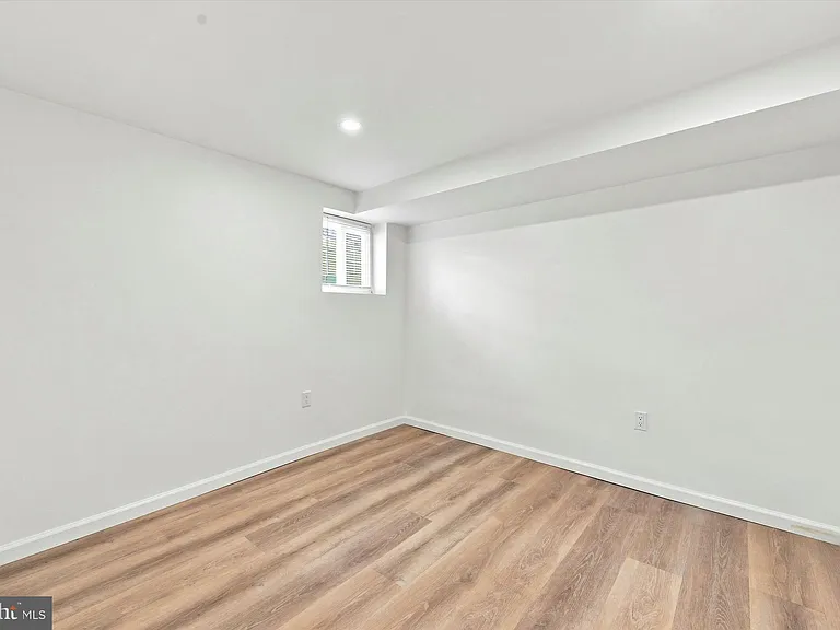 6411 Malvern Ave #1 — Photo 19