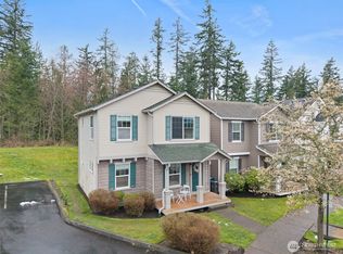 6827 SE Gove Street #10, Snoqualmie, WA