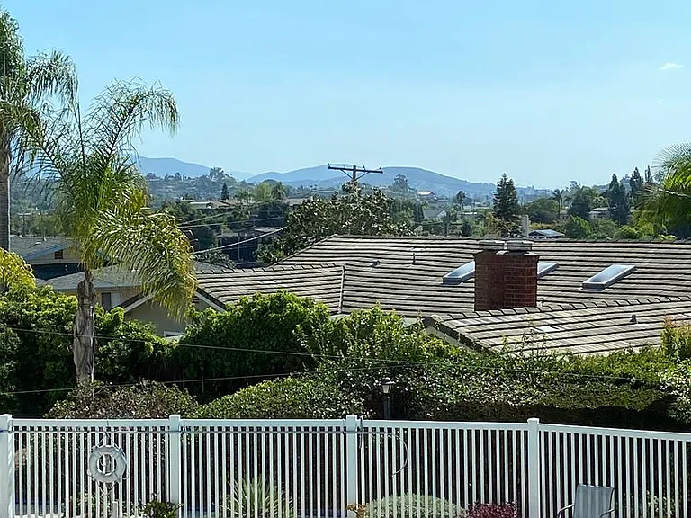 Aztec Apartments — Photo 20