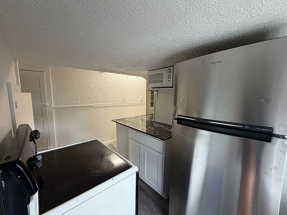 2nd image of 117 S Collingwood Ave #5