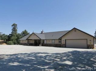 29660 Starland Dr, Tehachapi, CA 93561