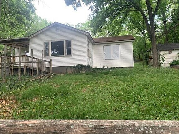 5th image of 424 Reno Springs Road