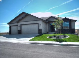 10108 W 16th Pl, Kennewick, WA