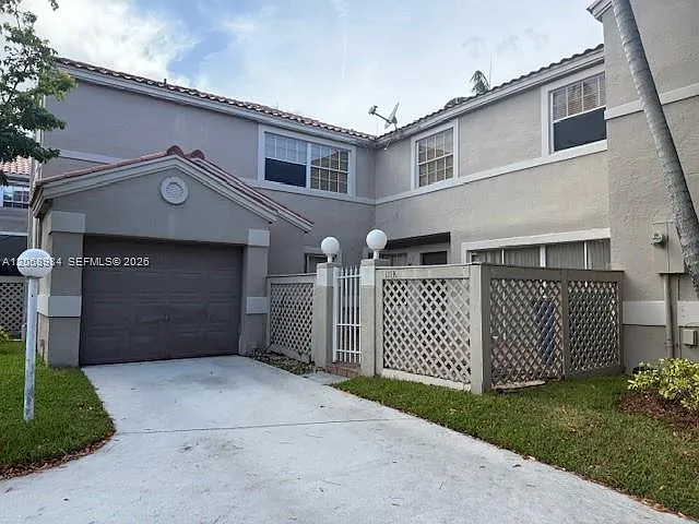 11131 Nautilus Dr — Photo 1