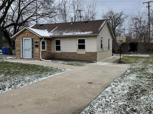 26511 Trowbridge St, Inkster, MI 48141