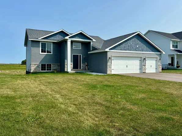 582 Elm St N, Kimball, MN 55353