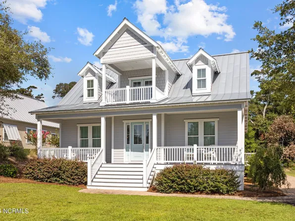 420 Sunrise Court, Emerald Isle, NC 28594