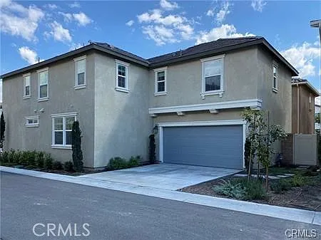 5945 Silveira St — Photo 2