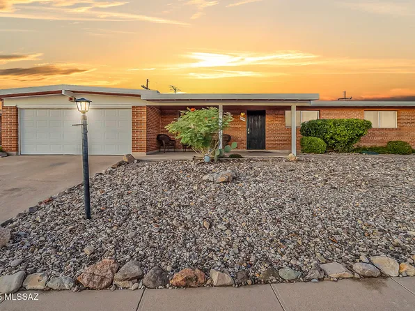 8839 E McClellan St, Tucson, AZ 85710