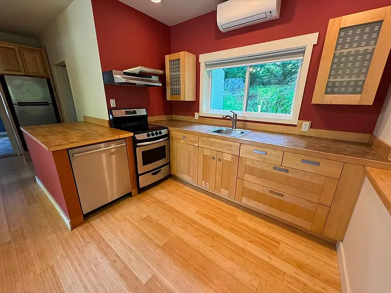 20205 Chautauqua Beach Rd SW — Photo 10