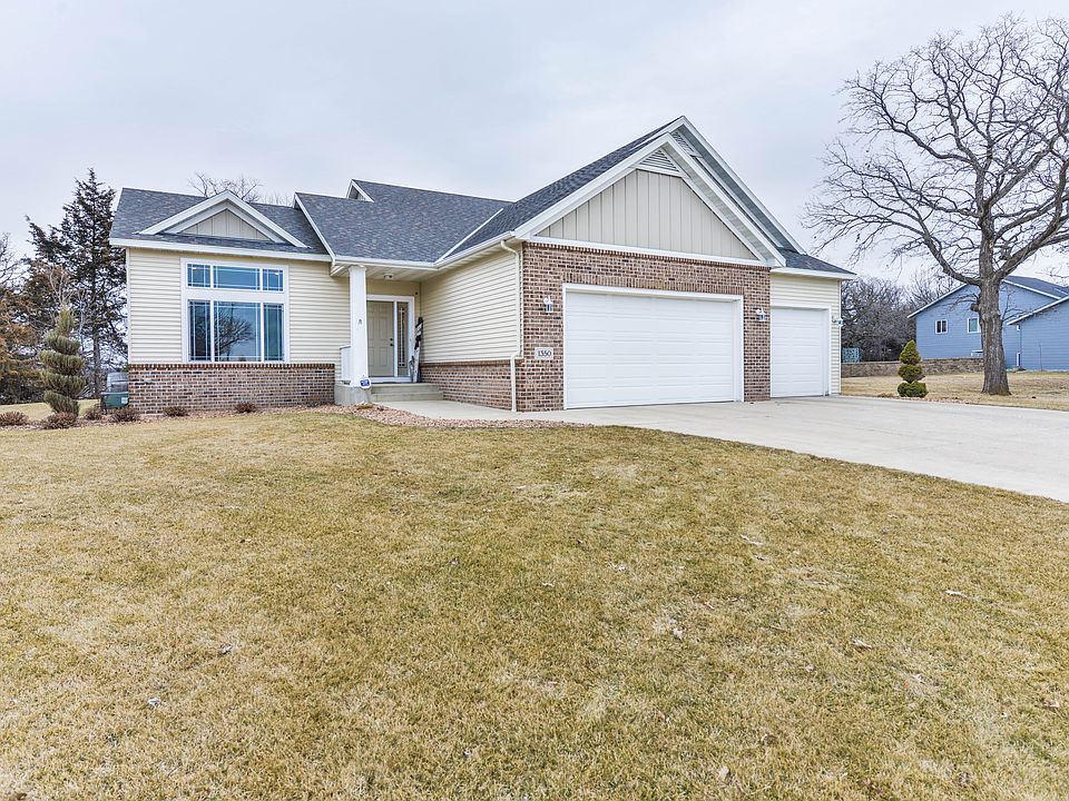 Great Home on Private Site