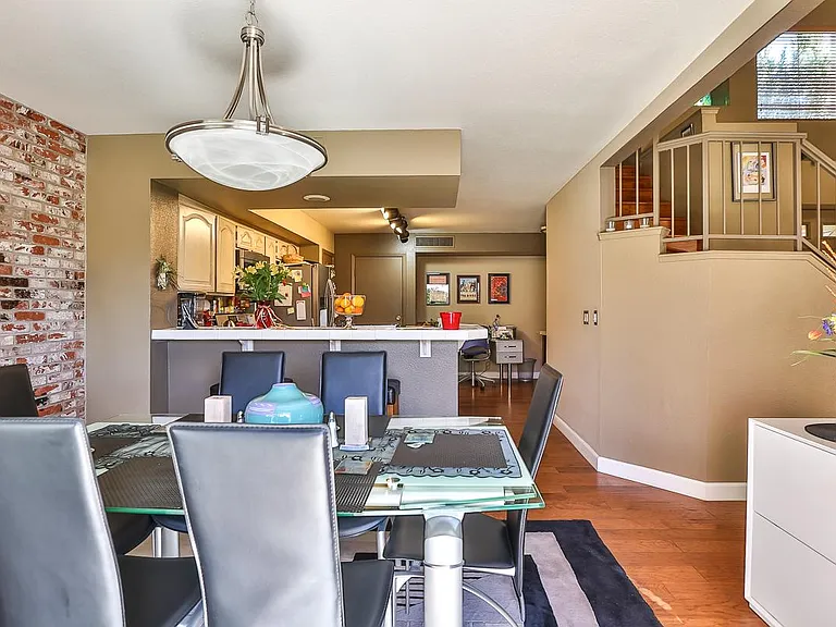 2657 Seashore Dr — Photo 26