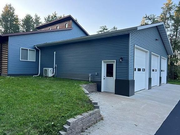 3rd image of 26749 Upper Necktie River Dr