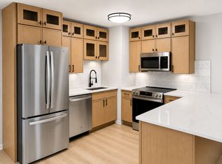 807 S Dwyer Ave APT D, Arlington Heights, IL 60005