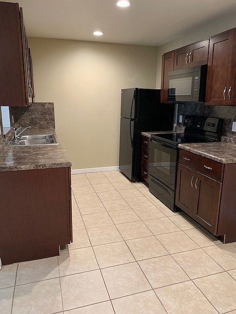 Kitchen_08052022