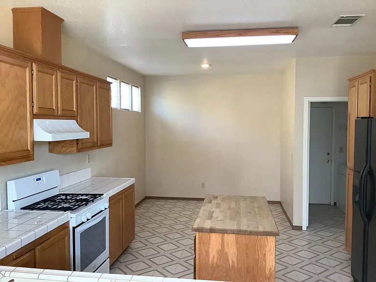 905 McCoy Creek Ct — Photo 12
